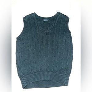 BRANDY MELVILLE SWEATER VEST